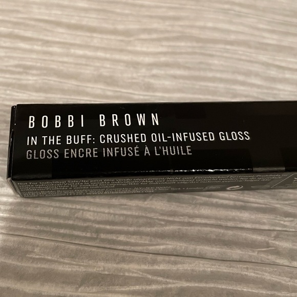 BOBBI BROWN In the Buff Lip Gloss with Compact - Picture 4 of 9